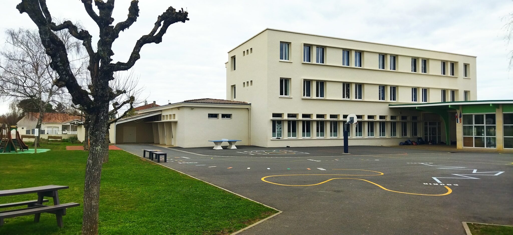 École Maternelle Et Elementaire Jules Ferry – Saint-Germain De Lusignan